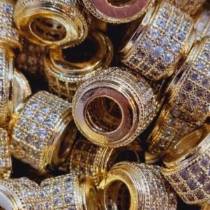 Разделитель, латунь, цвет золото, вставки белые, размер 8,5х6 мм