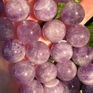 аметист лавандовый, нить 19 см, диаметр 16 мм