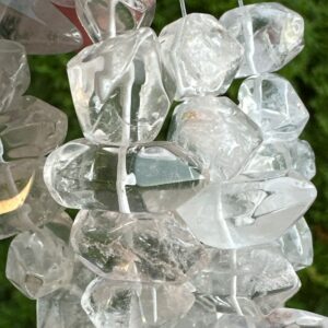 горный хрусталь, нить 19 см, размер ~ 24х10 мм