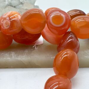 агат персиковый, нить 19 см, размер ~18х14,5 мм