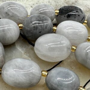 белый агат натуральный, нить 19 см, размер ~15-16 х 11,5-12,5 мм