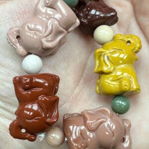 яшма, слон, размер ~22,5х15 мм, браслет