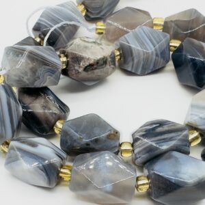 агат, нить 19 см, размер ~ 15х10 мм