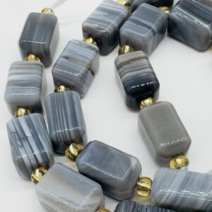 агат, нить 19 см, размер ~ 8х13 мм